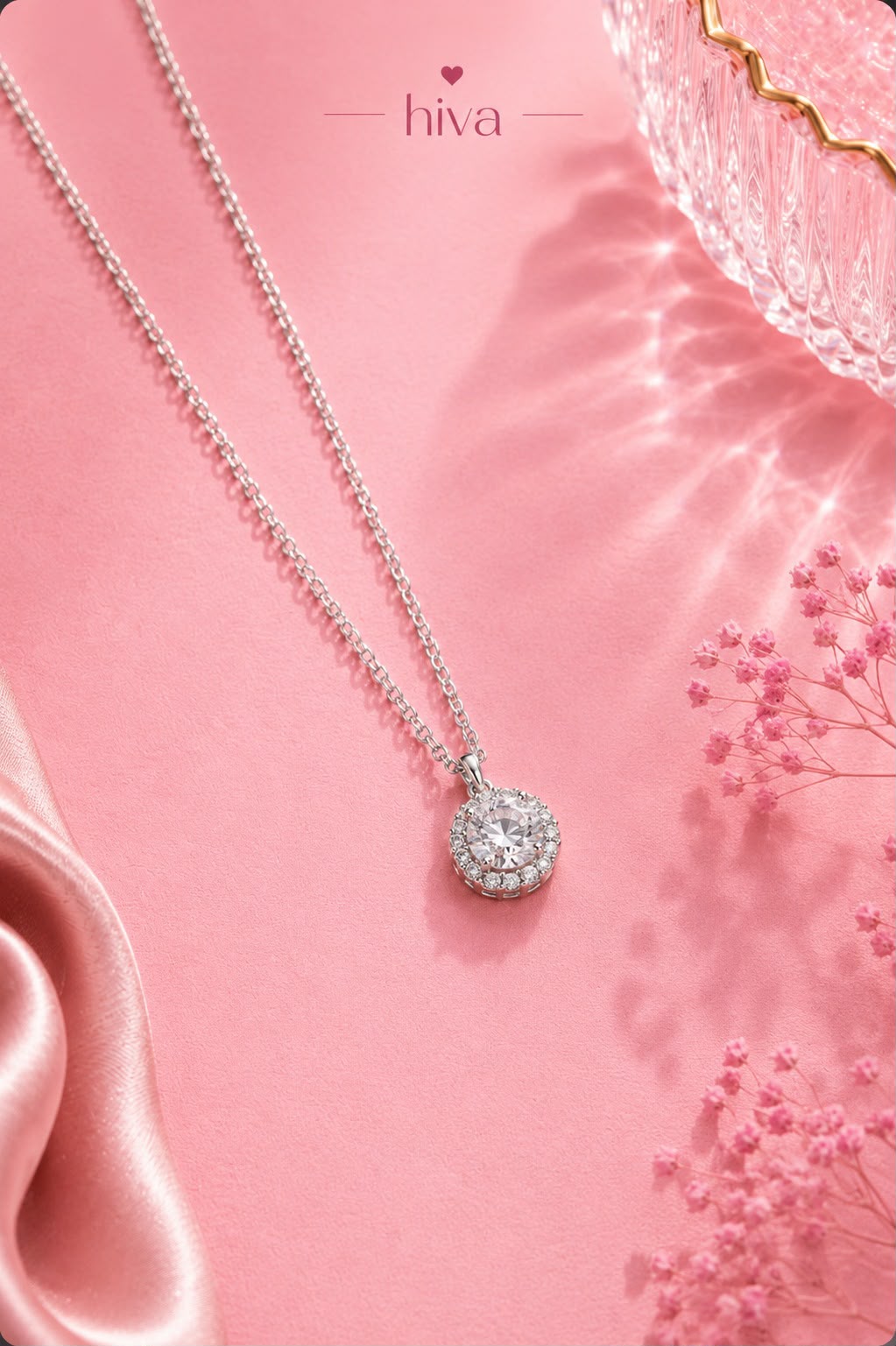 Women's Halo Solitaire Pendant Necklace